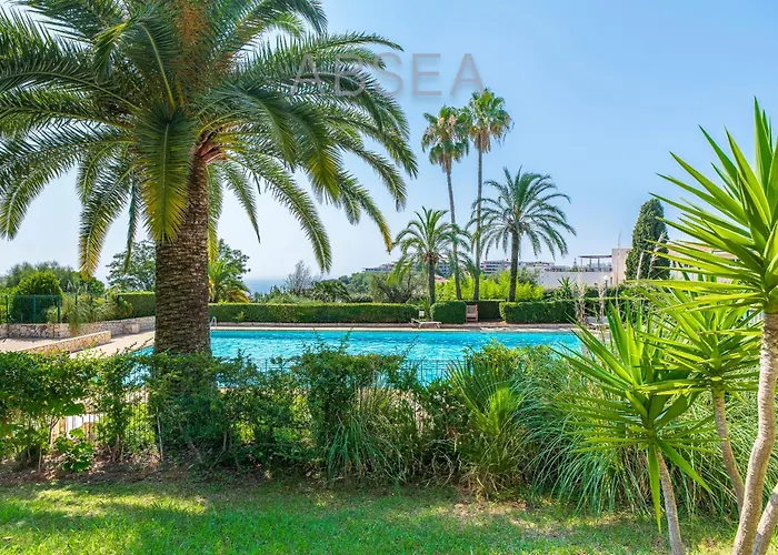 Appartement Jardin Et Piscine Nice