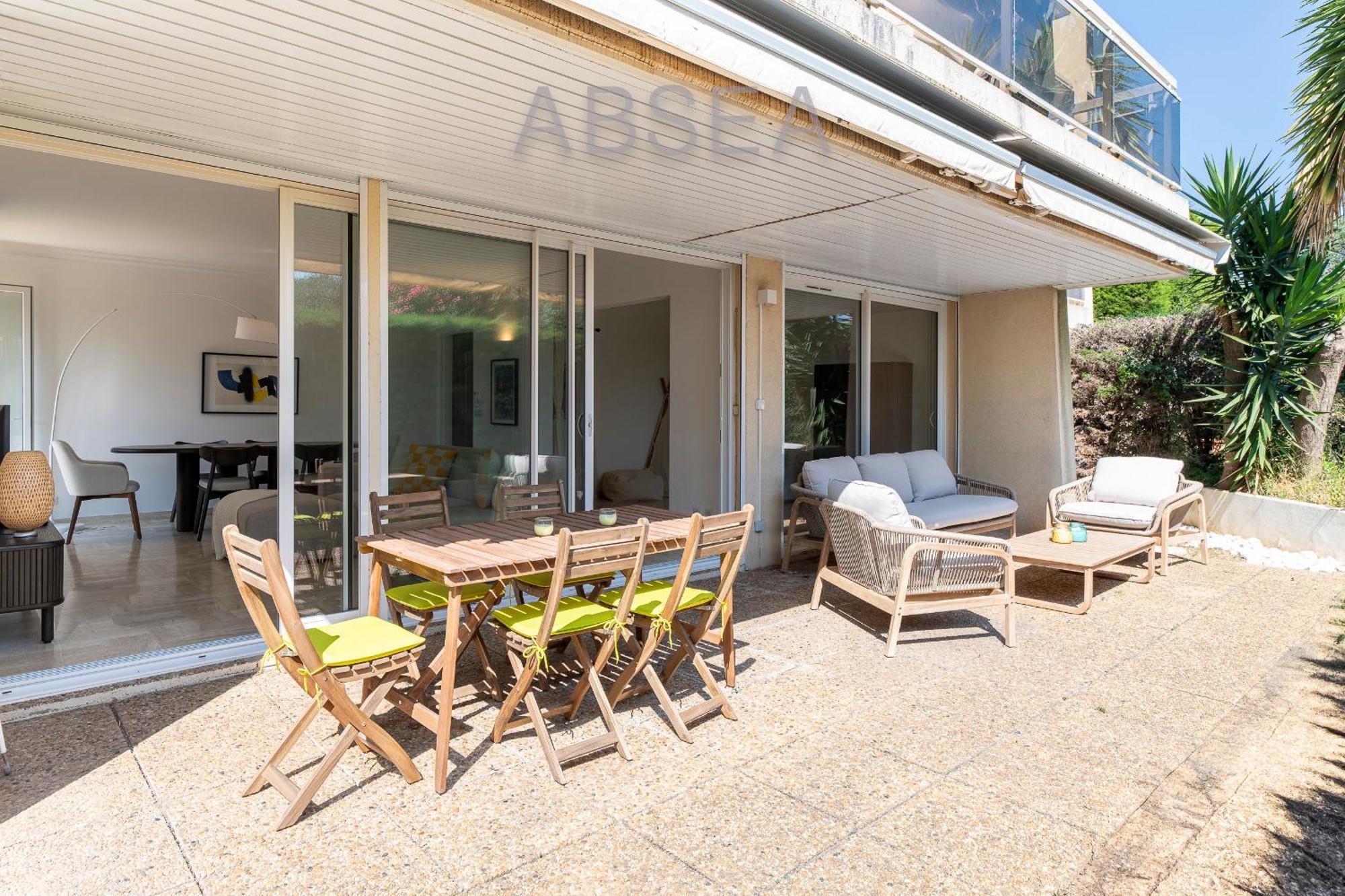 Apartment Jardin Et Piscine